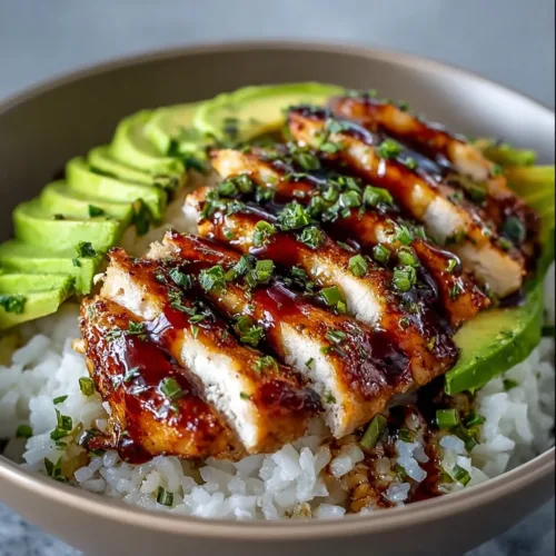 Delicious Honey Lime Chicken Skillet garnished with lime slices and herbs